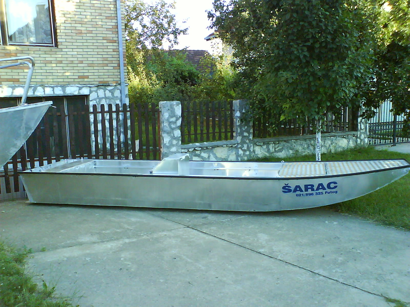 Aluminijumski camci
